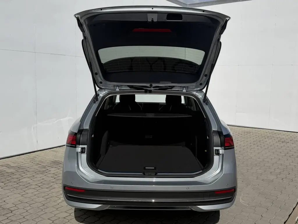 Volkswagen Passat Bussines 7DSG 2,0TDi / 110kW
