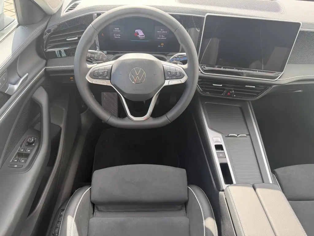 Volkswagen Passat Bussines 7DSG 2,0TDi / 110kW