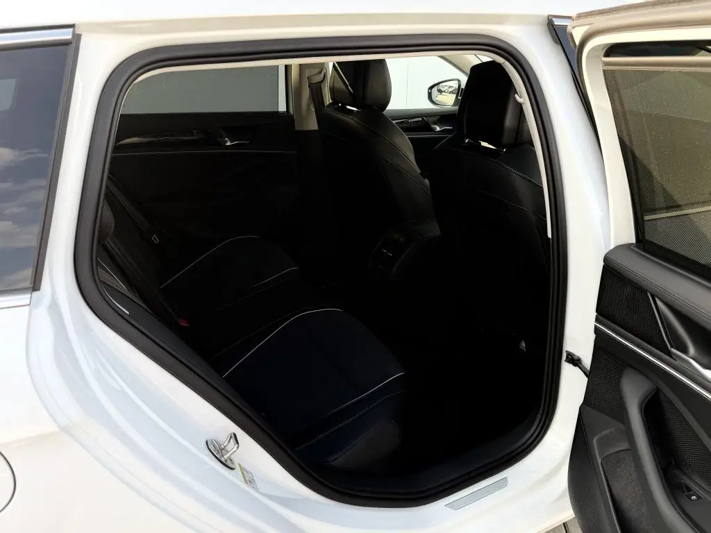 Volkswagen Passat Elegance 7DSG 1,5eTSI / 110kW