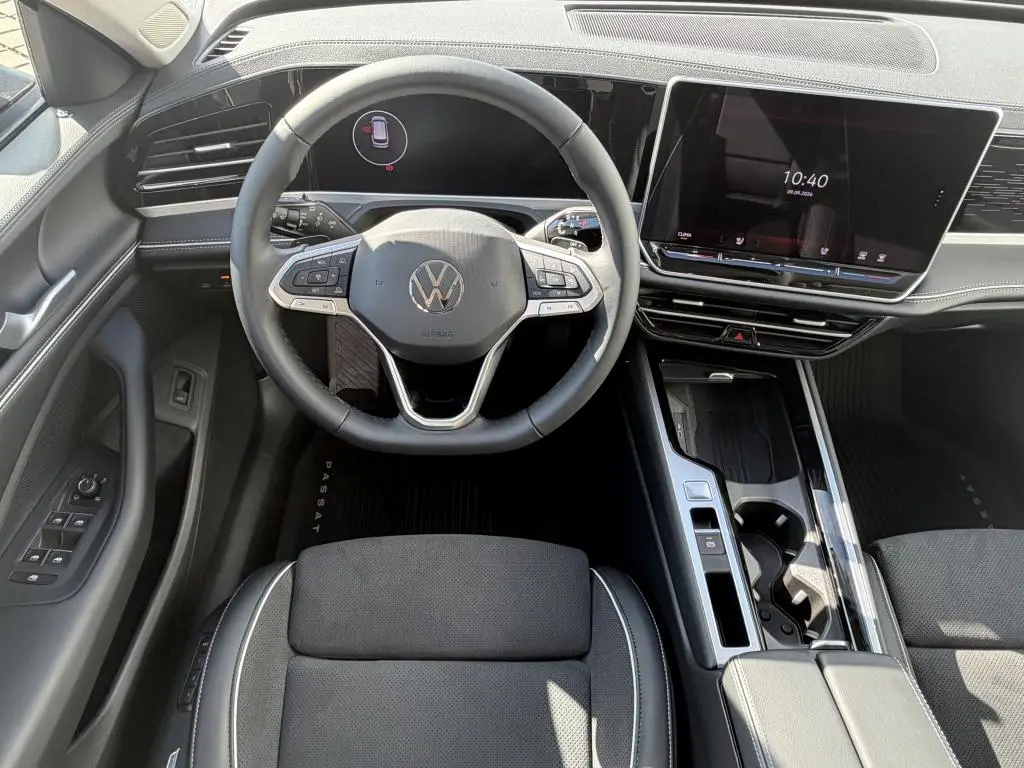 Volkswagen Passat Elegance DSG mHEV 1,5eTSI / 110kW