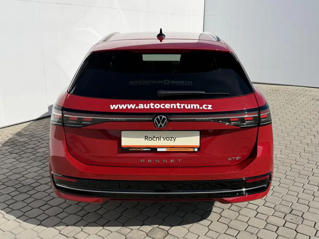 Volkswagen Passat Elegance DSG mHEV 1,5eTSI / 110kW