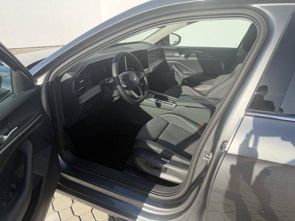 Volkswagen Passat Life 7DSG 2,0TDI / 110kW