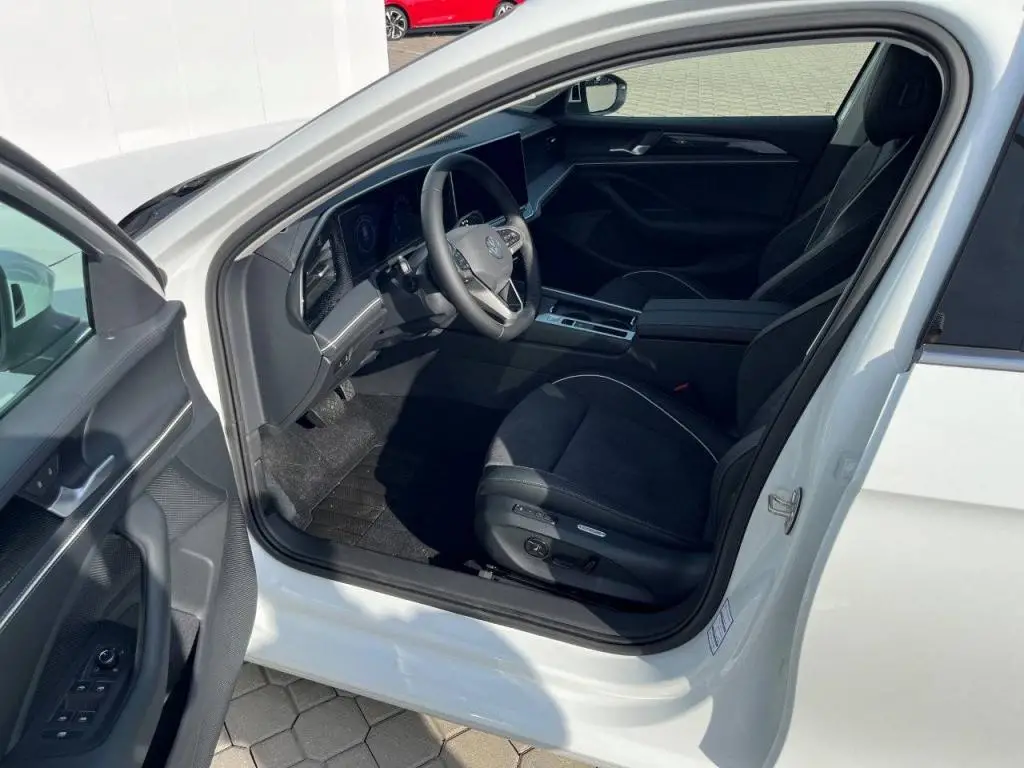 Volkswagen Passat Life 7DSG 2,0TDI / 110kW