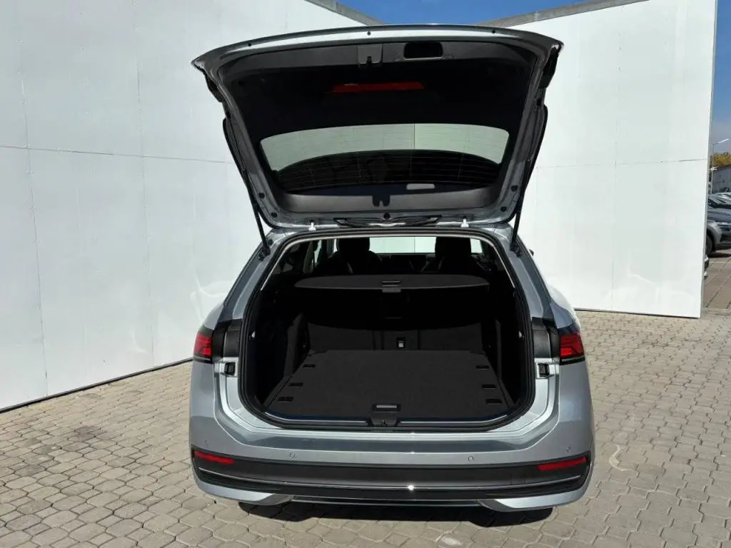 Volkswagen Passat Life 7DSG mHEV 1,5eTSI / 110kW
