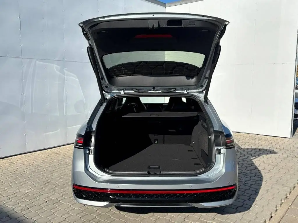Volkswagen Passat R-Line Family 7DSG 2,0TDI / 110kW