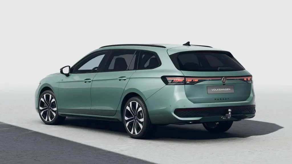 Volkswagen Passat R-Line Family 7DSG 2,0TSI / 150kW