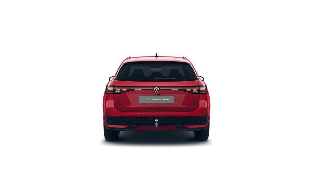 Volkswagen Passat R-Line Family 7DSG 2,0TSI / 150kW