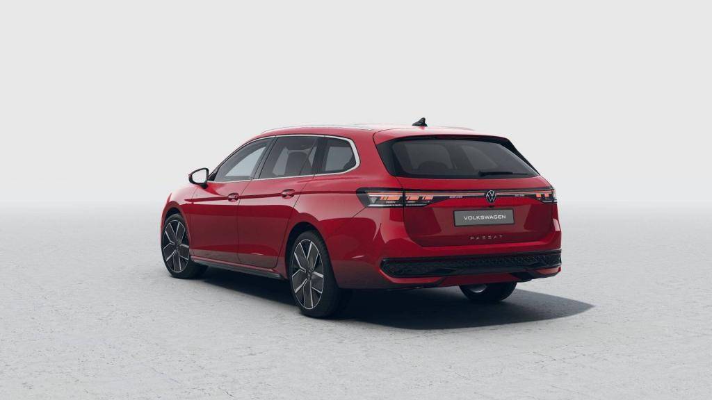 Volkswagen Passat R-Line People 7DSG 2,0TSI / 150kW