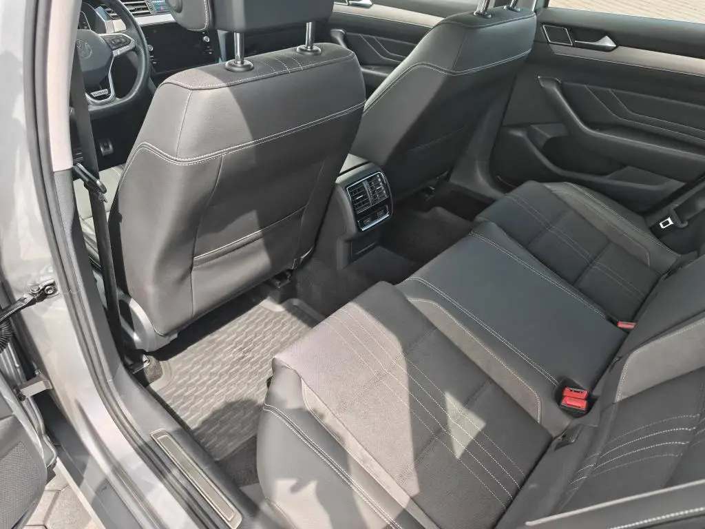 Volkswagen Passat Variant Alltrack 7DSG 4Motion 2,0TDi / 147kW