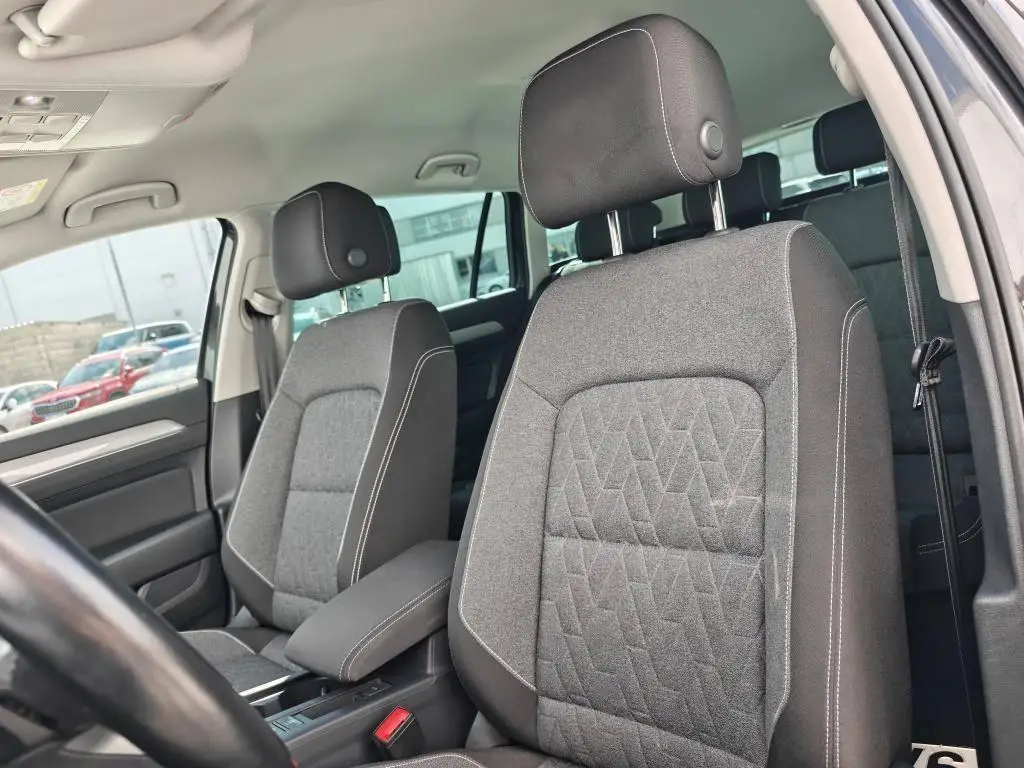Volkswagen Passat Variant Business  2,0TDi / 110kW
