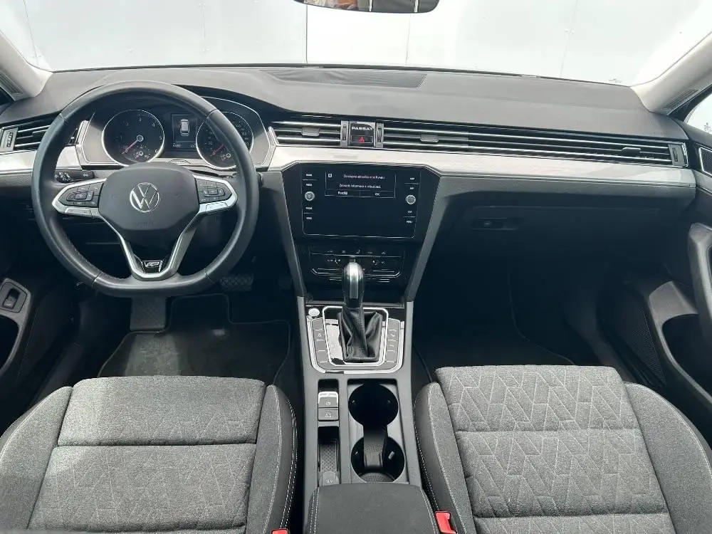 Volkswagen Passat Variant Business  2,0TDi / 110kW