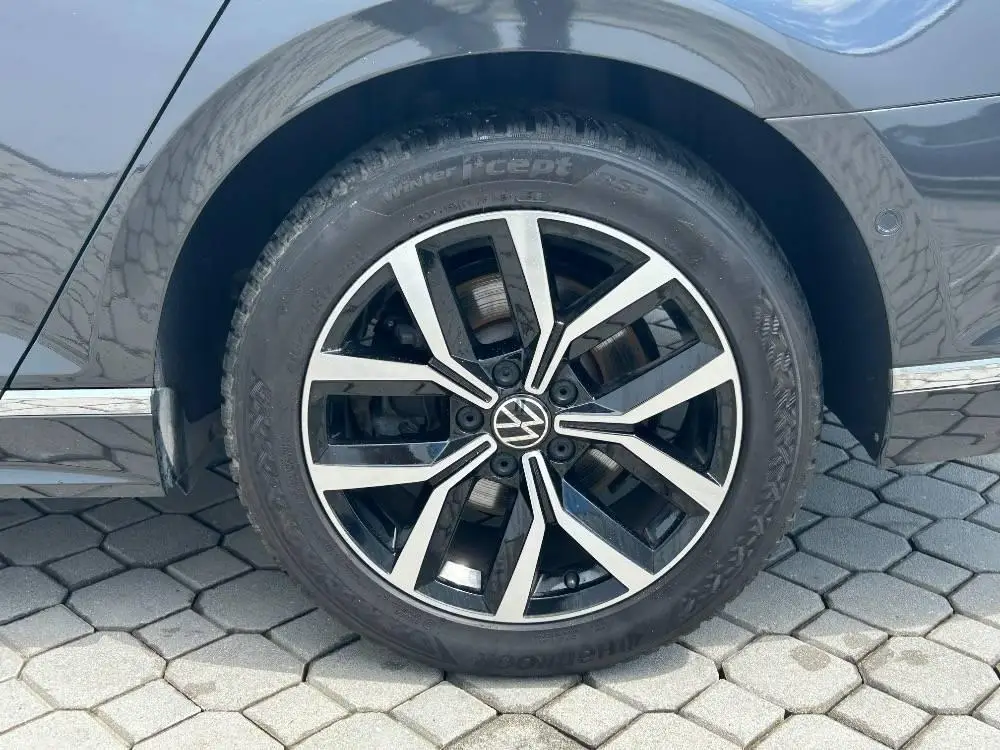 Volkswagen Passat Variant Business  2,0TDi / 110kW
