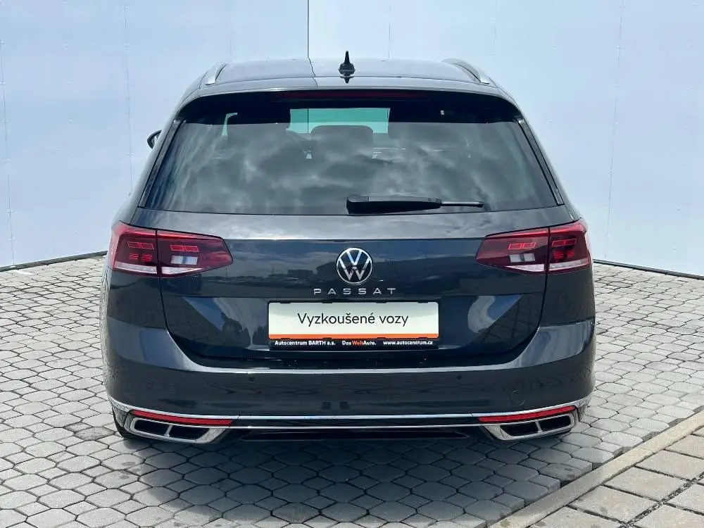 Volkswagen Passat Variant Business  2,0TDi / 110kW