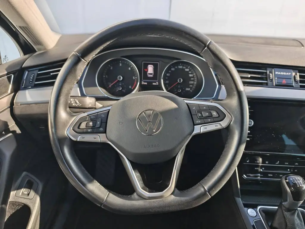 Volkswagen Passat Variant Elegance 6G 2,0TDi / 110kW