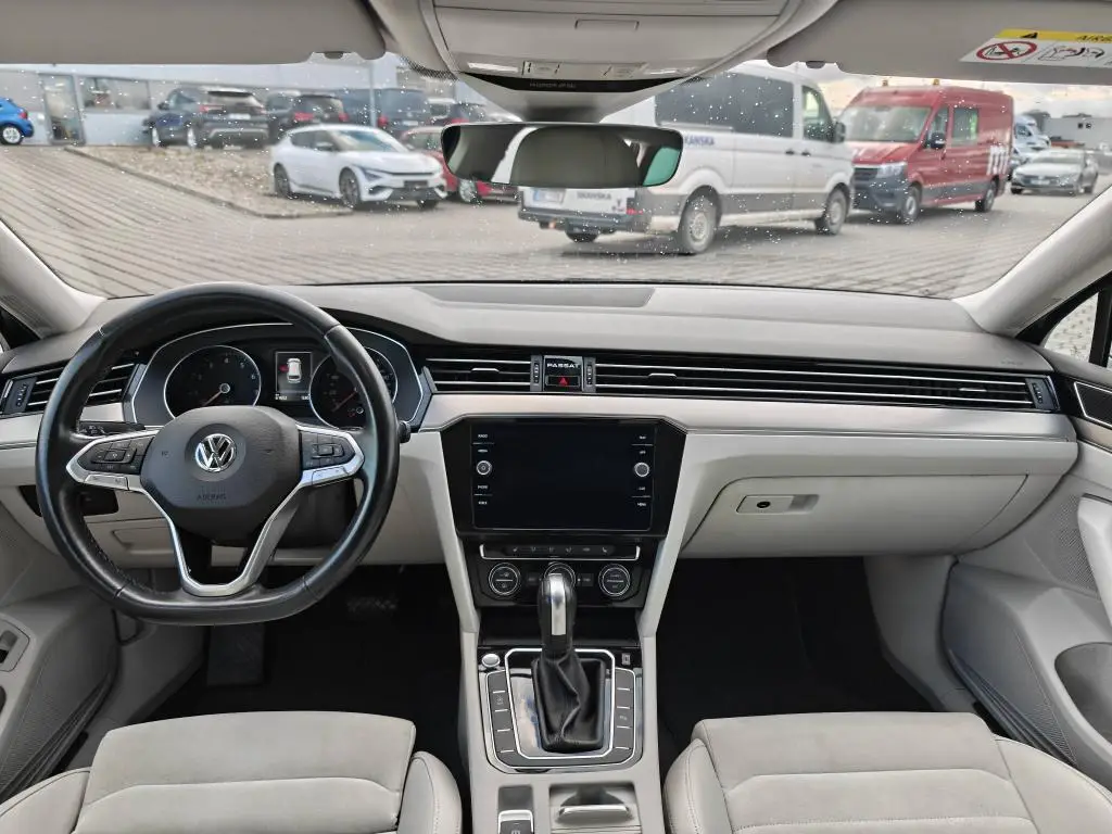 Volkswagen Passat Variant Elegance 7DSG 1,5TSi / 110kW