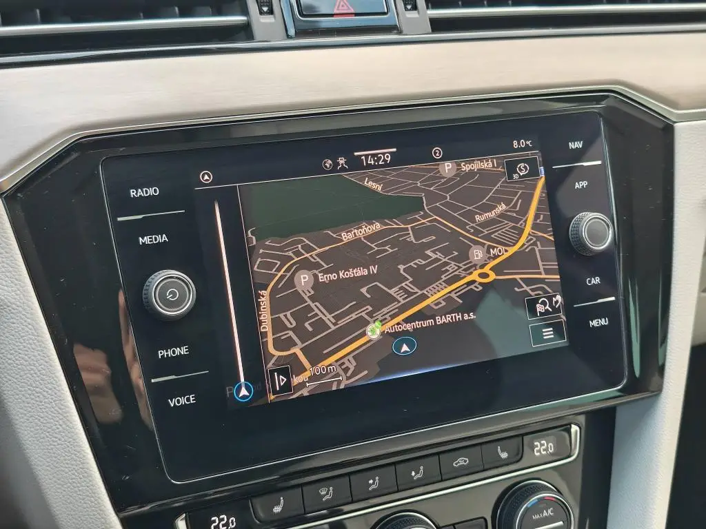 Volkswagen Passat Variant Elegance 7DSG 1,5TSi / 110kW