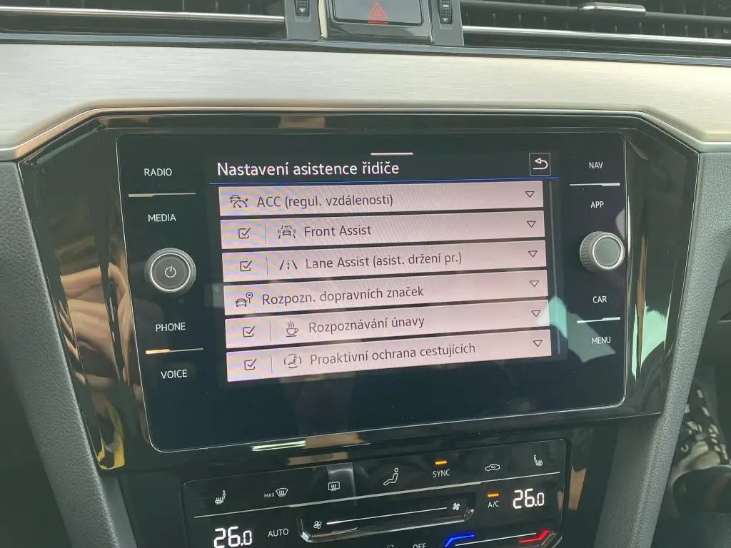 Volkswagen Passat Variant Elegance 7DSG 1,5TSi / 110kW