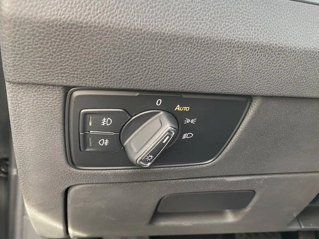 Volkswagen Passat Variant Elegance 7DSG 1,5TSi / 110kW