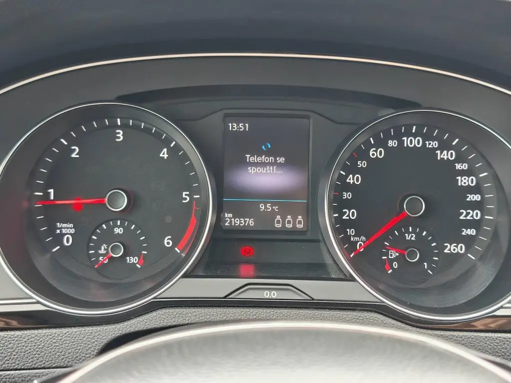 Volkswagen Passat Variant Highline 2,0TDi / 110kW