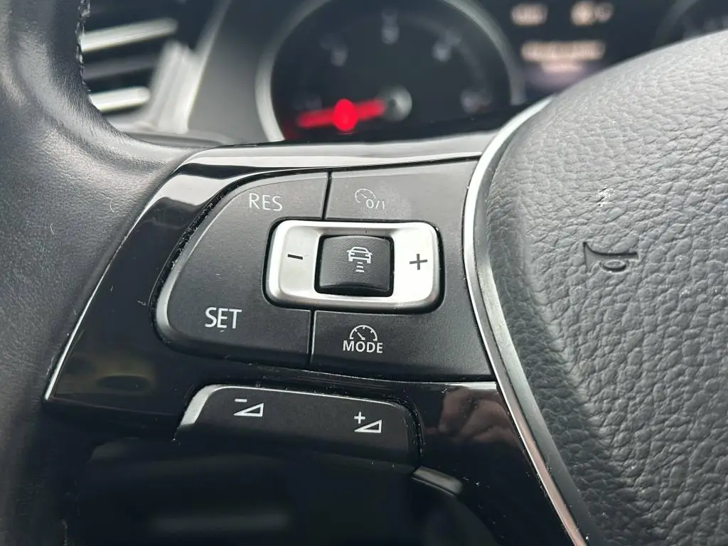 Volkswagen Passat Variant Highline DSG 2,0TDi / 110kW