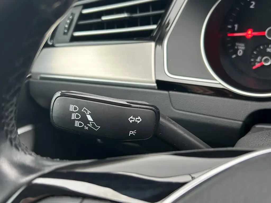 Volkswagen Passat Variant Highline DSG 2,0TDi / 110kW