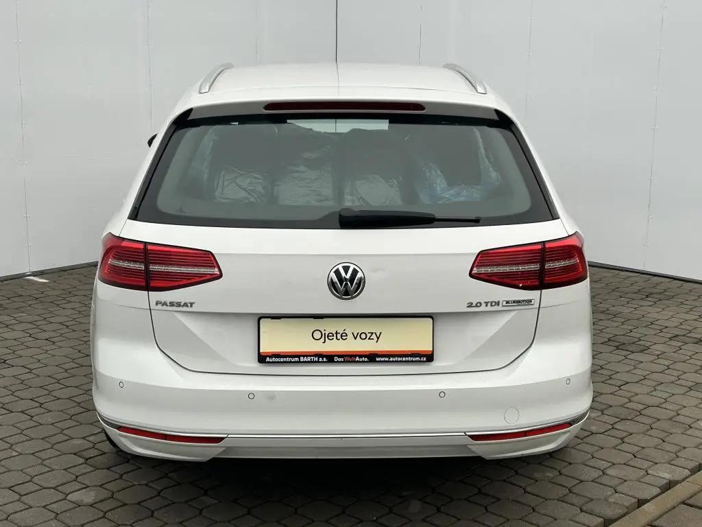 Volkswagen Passat Variant Highline DSG 2,0TDi / 110kW