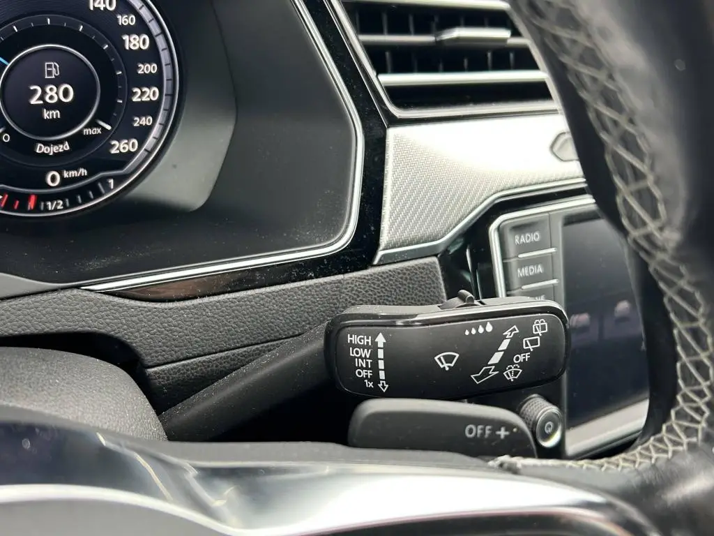 Volkswagen Passat Variant Highline R-line DSG 4MOTION 2,0TDI / 176kW