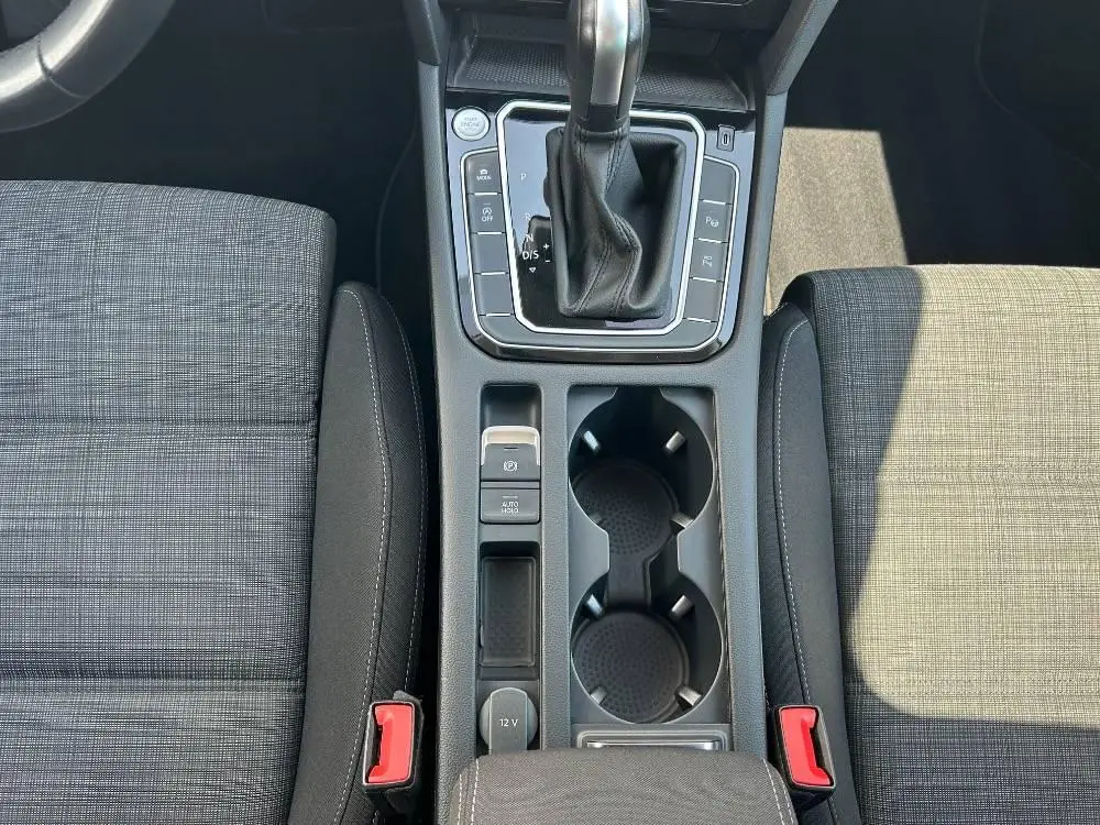 Volkswagen Passat Variant Passat Var. DTUA / 147kW