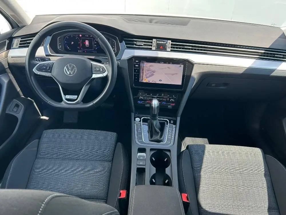 Volkswagen Passat Variant Passat Var. DTUA / 147kW