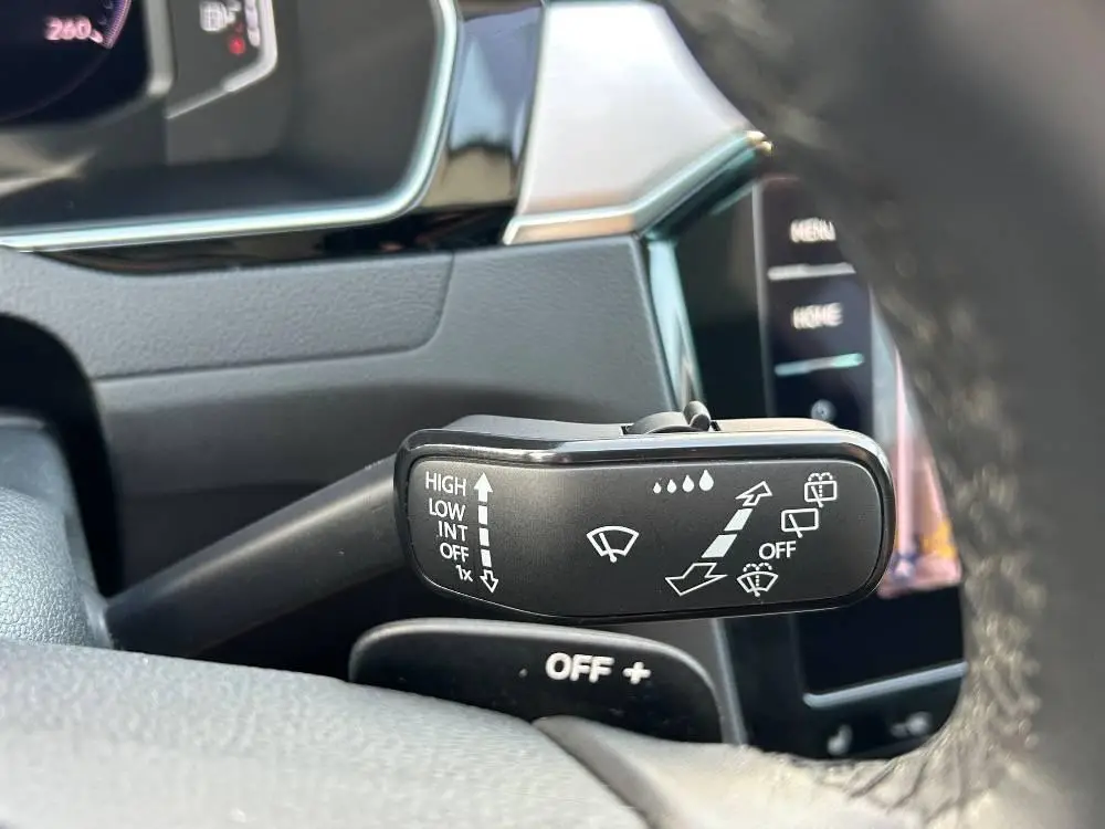 Volkswagen Passat Variant Passat Var. DTUA / 147kW
