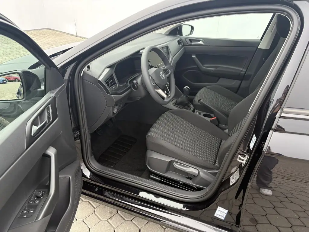 Volkswagen Polo Love 5G 1,0MPI / 59kW