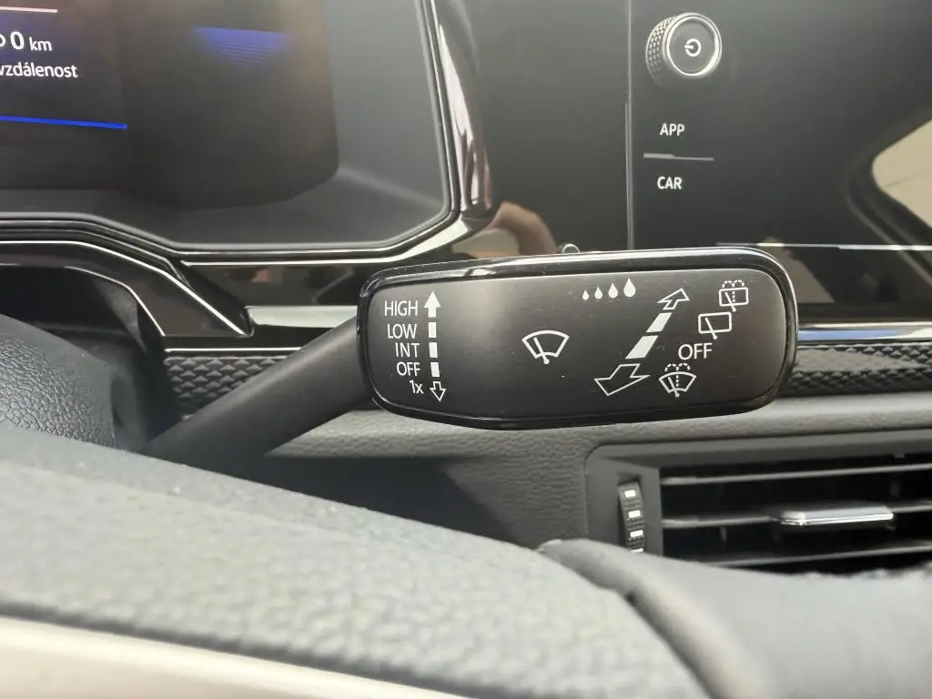 Volkswagen Polo People 5G 1,0TSi / 70kW