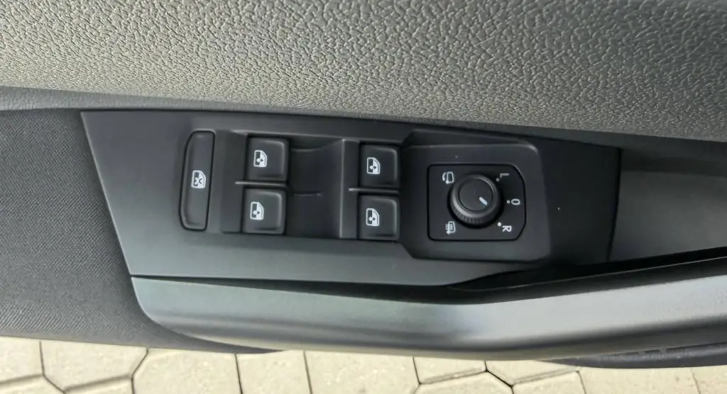 Volkswagen Polo People 5G 1,0TSi / 70kW