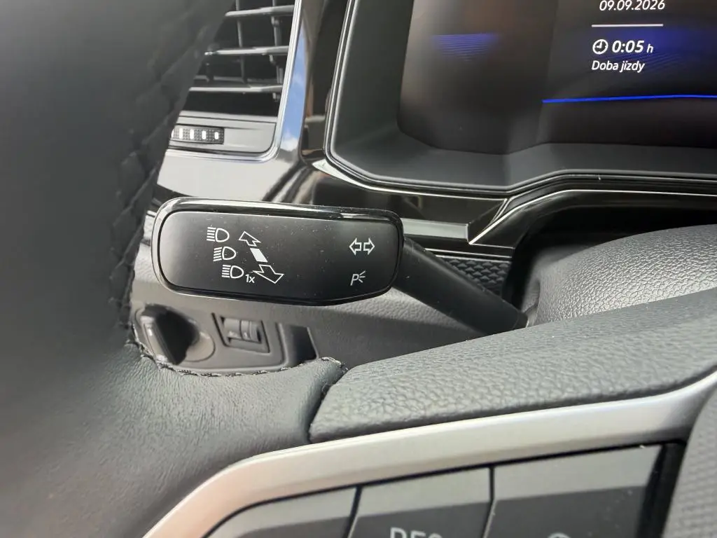 Volkswagen Polo People 5G 1,0TSi / 70kW