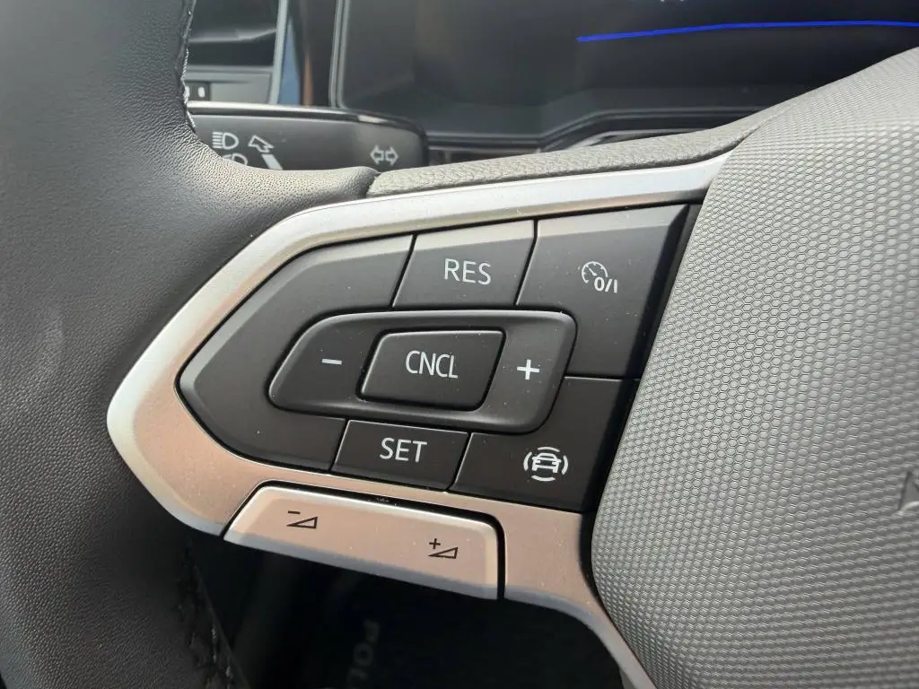 Volkswagen Polo People 5G 1,0TSi / 70kW