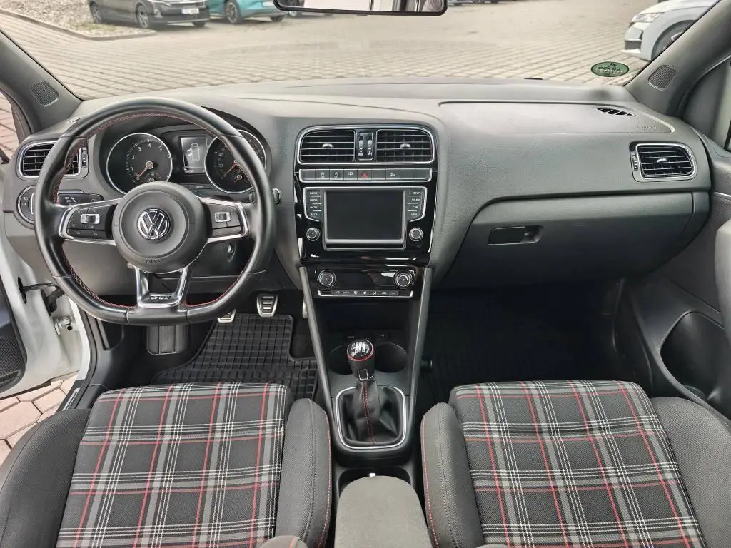Volkswagen Polo Polo GTI 1,8 TSI 141 kW 6MP 1,8 TSI / 141kW