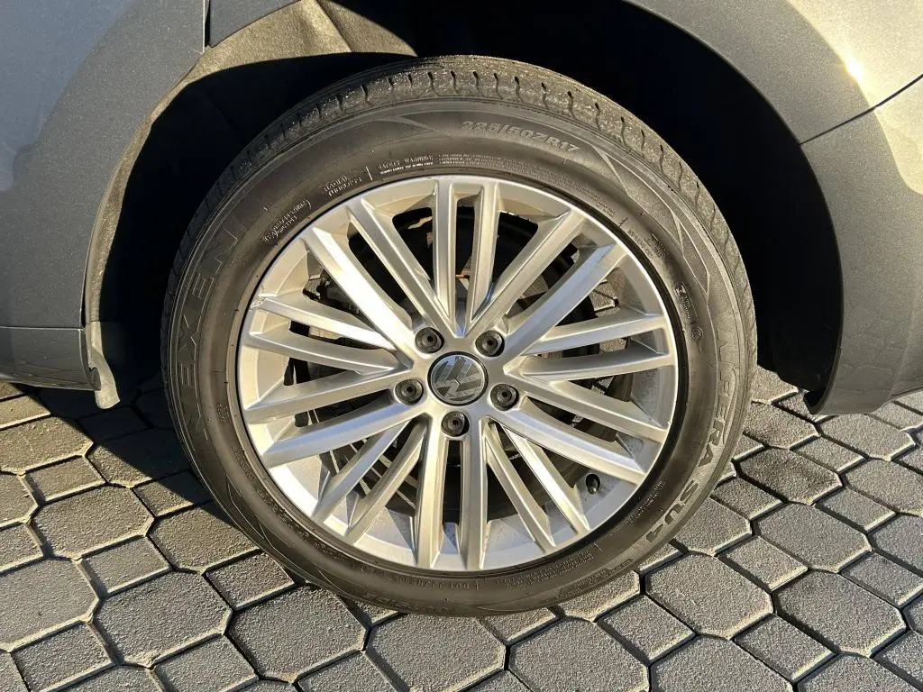 Volkswagen Sharan Highline 4Motion 7DSG 2,0TDI / 130kW