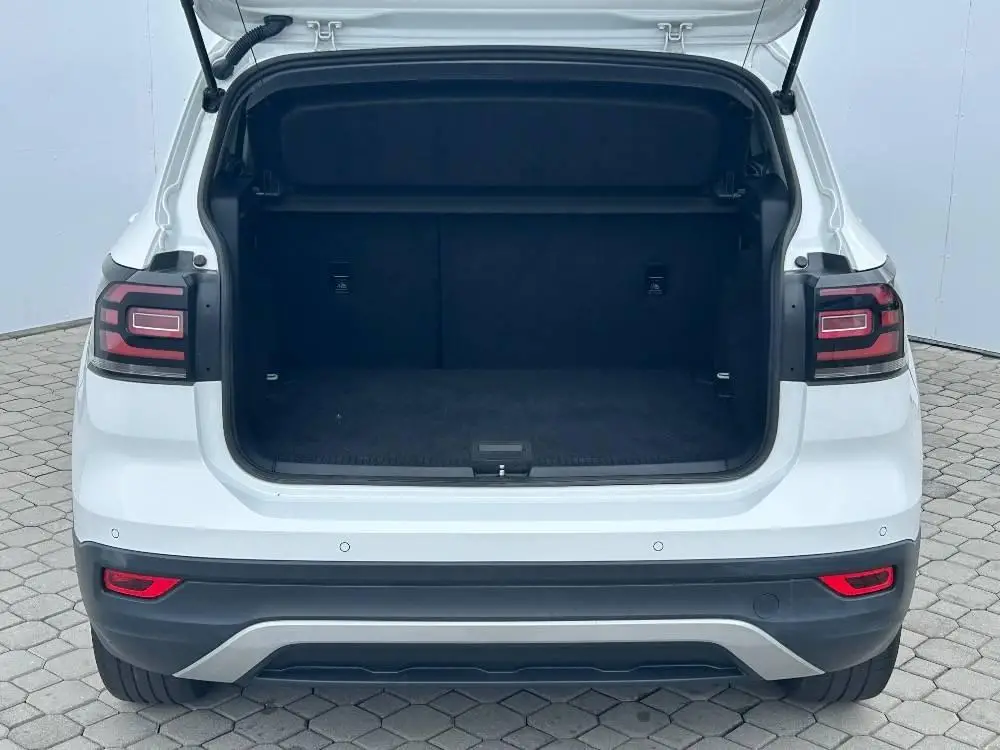 Volkswagen T-Cross Life 5G 1,0TSi / 70kW