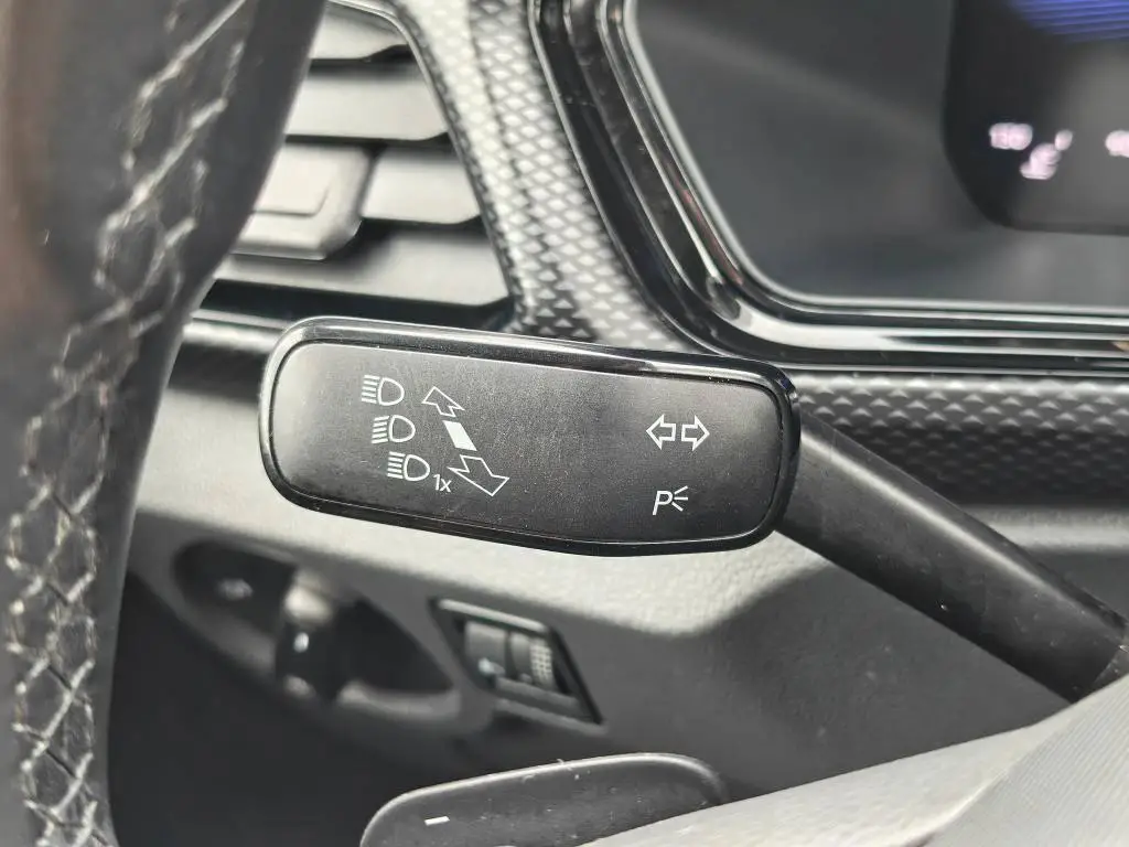 Volkswagen T-Cross Life 7DSG 1.0TSI / 81kW