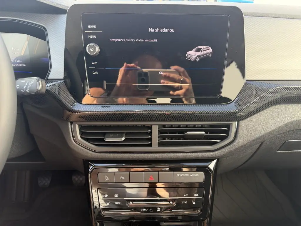 Volkswagen T-Cross People 5G 1,0TSI / 70kW