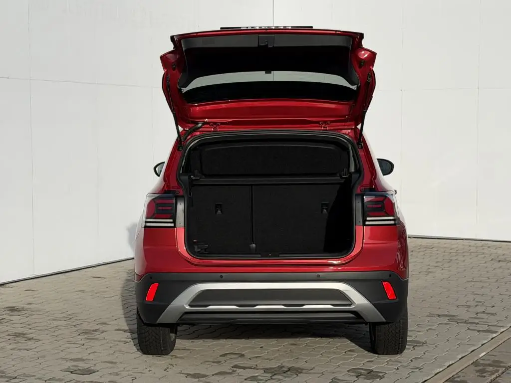 Volkswagen T-Cross People 5G 1,0TSI / 70kW