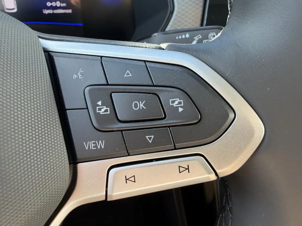 Volkswagen T-Cross People 5G 1,0TSI / 70kW
