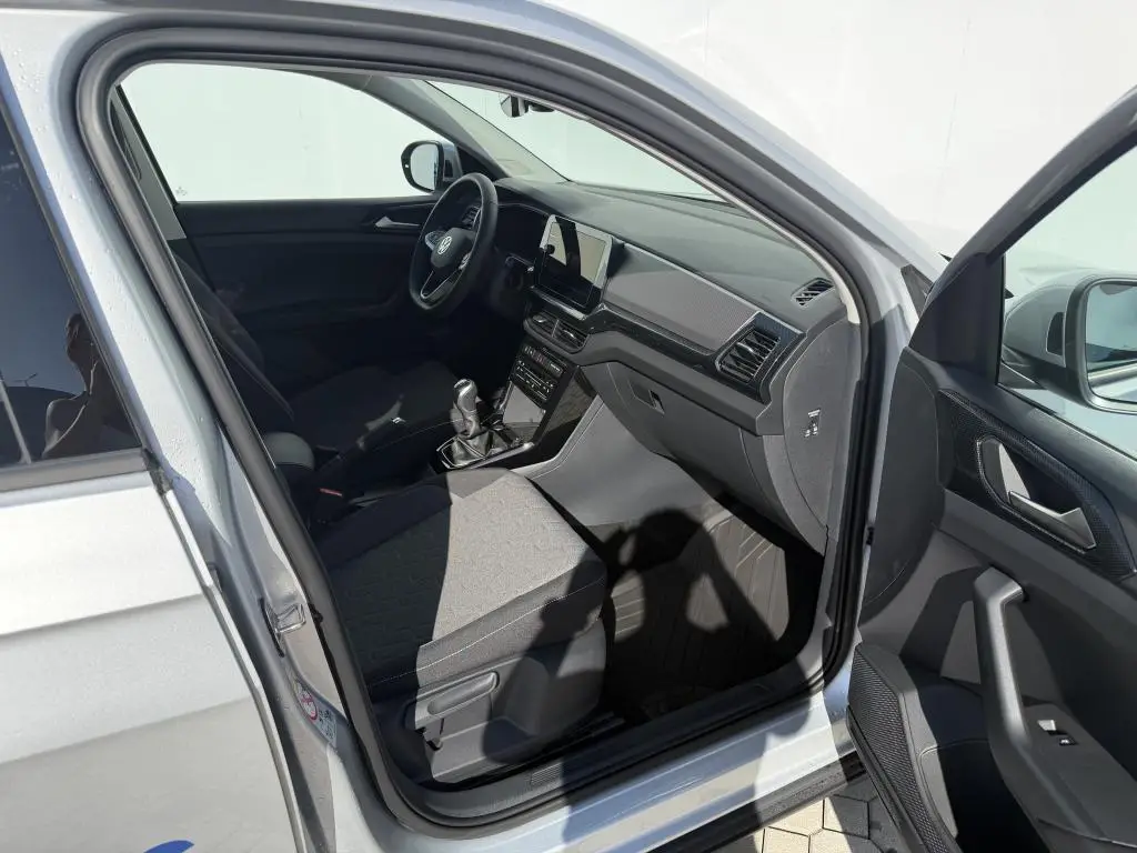 Volkswagen T-Cross People 5G 1,0TSI / 70kW
