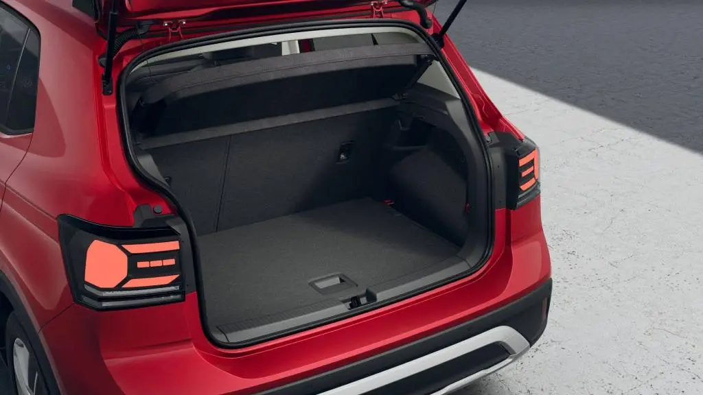 Volkswagen T-Cross People 5G 1,0TSI / 70kW