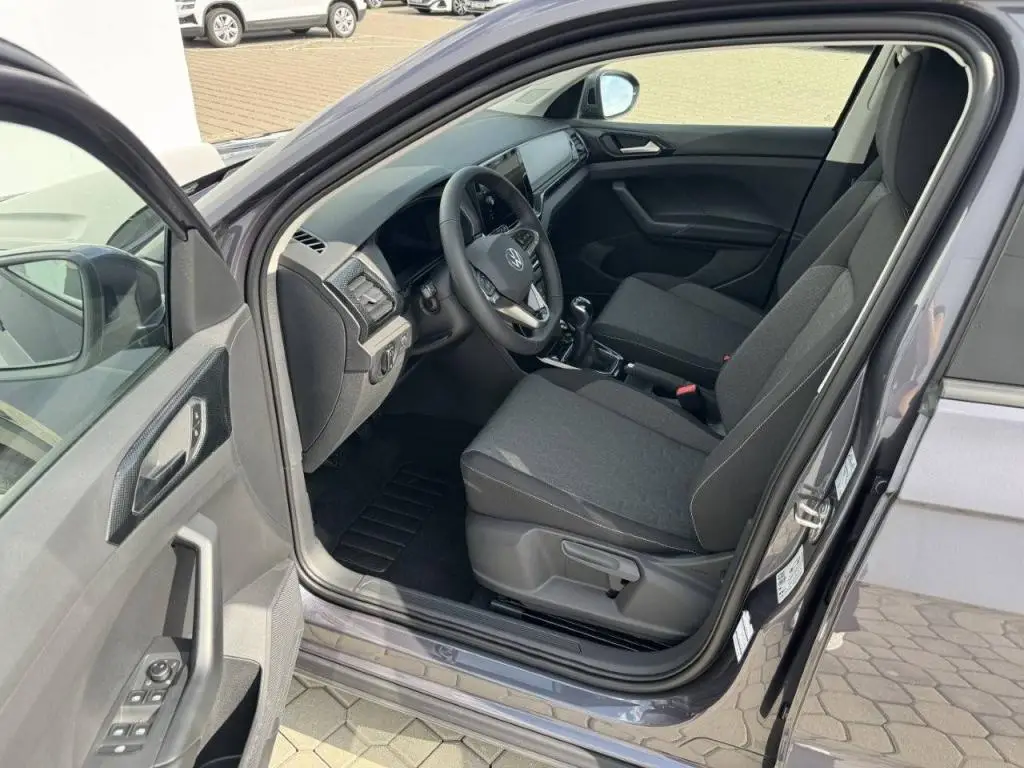 Volkswagen T-Cross People 6G 1,0TSI / 85kW