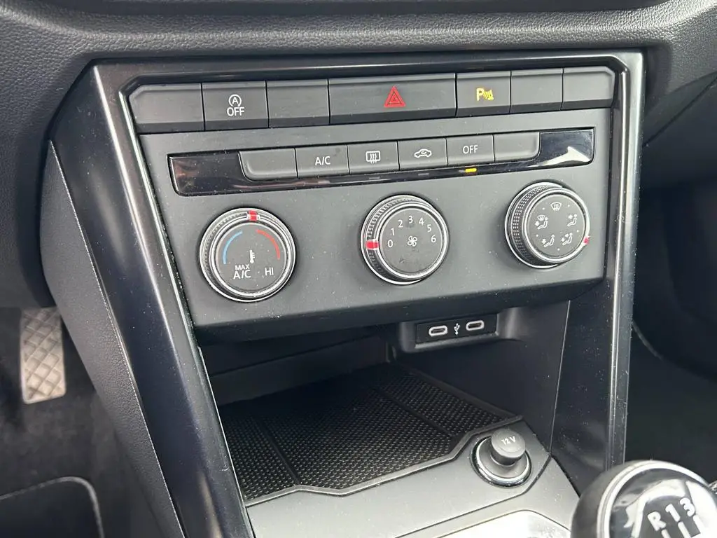 Volkswagen T-Roc 6G 1.0TSI / 81kW