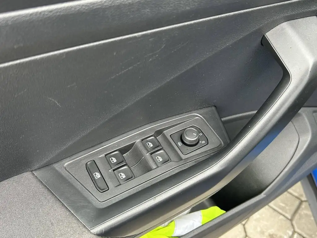 Volkswagen T-Roc 6G 1.0TSI / 81kW