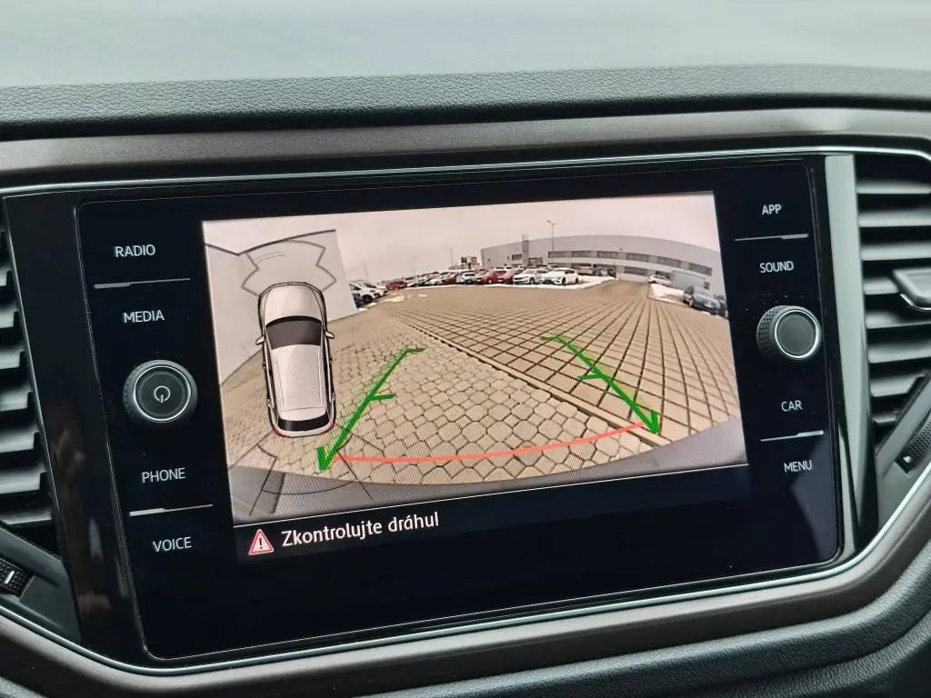 Volkswagen T-Roc Design 7DSG 1,5TSI / 110kW