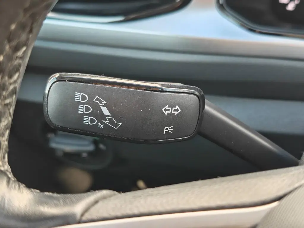 Volkswagen T-Roc Life 6G 1,0TSI / 81kW