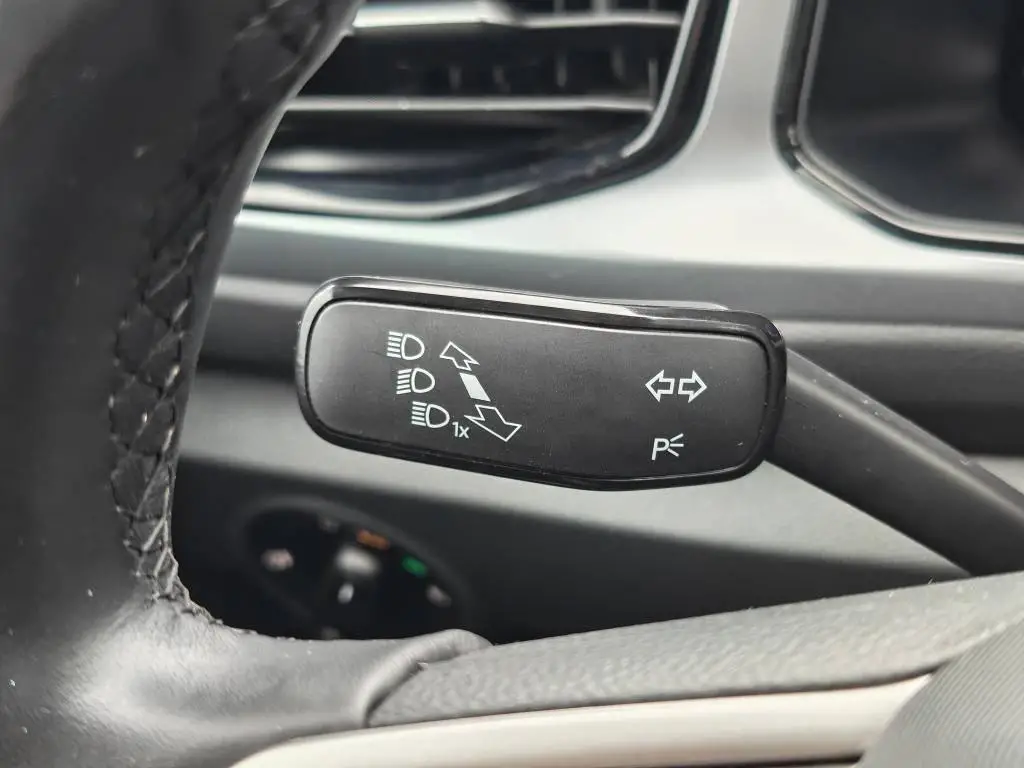 Volkswagen T-Roc Life 6G 1,0TSI / 81kW